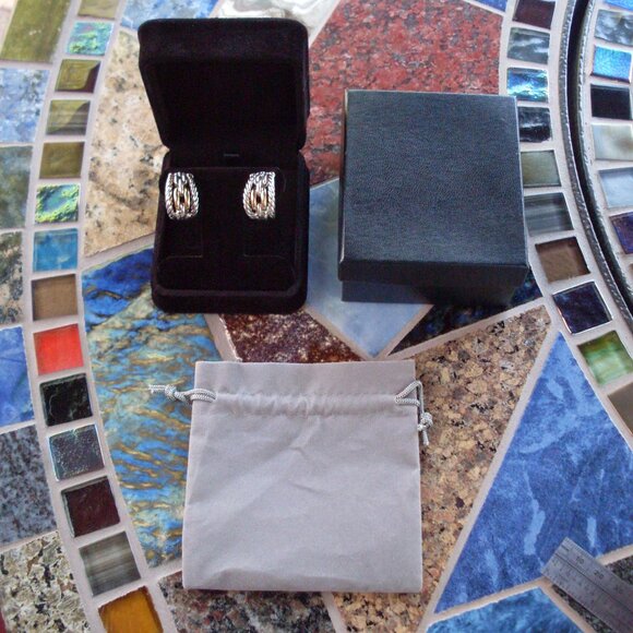 Retired David Wellesley Hoop Earrings - Omega Backs - 18K/925 - Picture 2 of 11